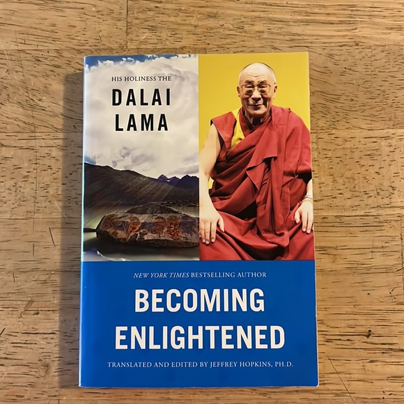 Dalai Lama Bundle of Three Books Bundle #2 - Picture 2 of 16